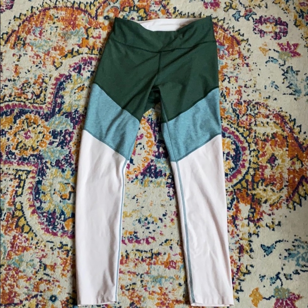 Outdoor Voices 7/8 Spring leggings
